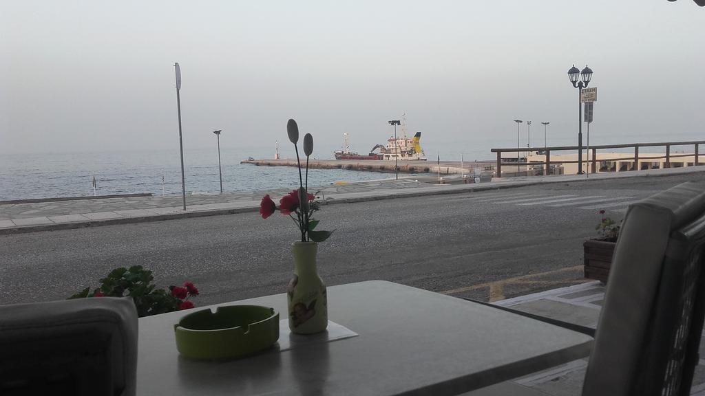 Asteria Hotel Тинос Екстериор снимка